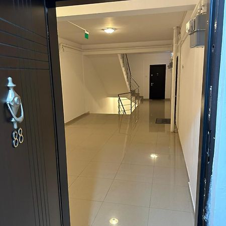 Apartament In Cartierul Verde ! Bucareste Exterior foto