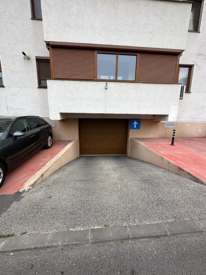Apartament In Cartierul Verde ! Bucareste Exterior foto